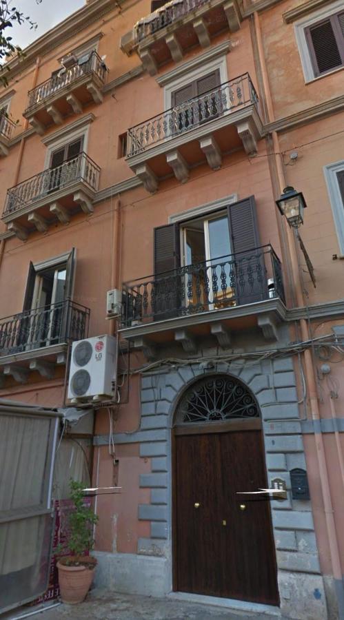B&B Teatro Politeama House Zoe gialla Palermo Esterno foto