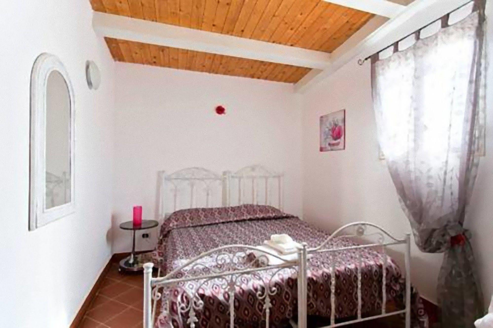 B&B Teatro Politeama House Zoe gialla Palermo Esterno foto