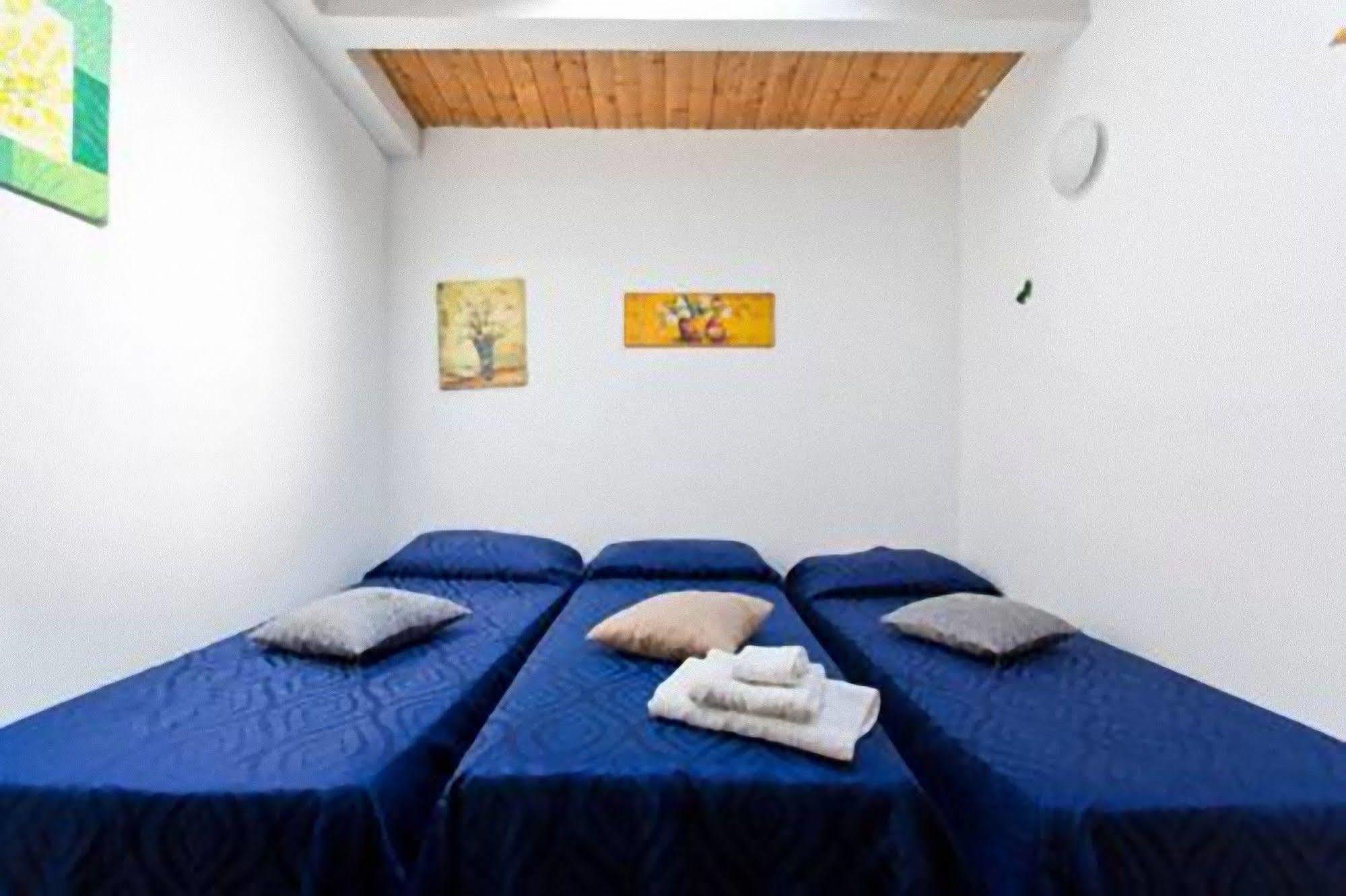 B&B Teatro Politeama House Zoe gialla Palermo Esterno foto